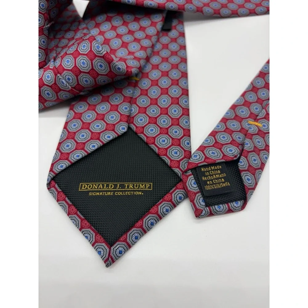 Donald J. Trump Signature Collection, Red/Blue Geometric Octogonal Pattern Tie
